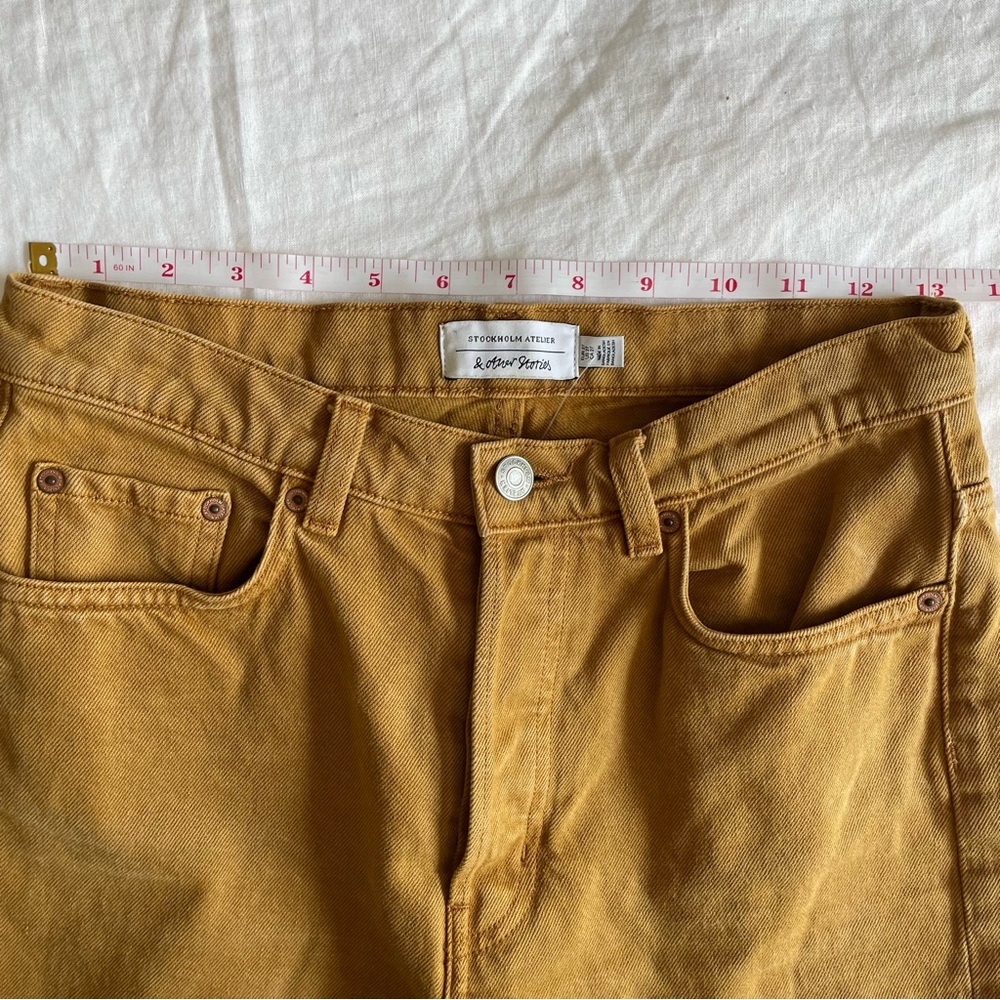 & Other Stories Straight Leg High Waist Jeans Mustard - Picture 10 of 16